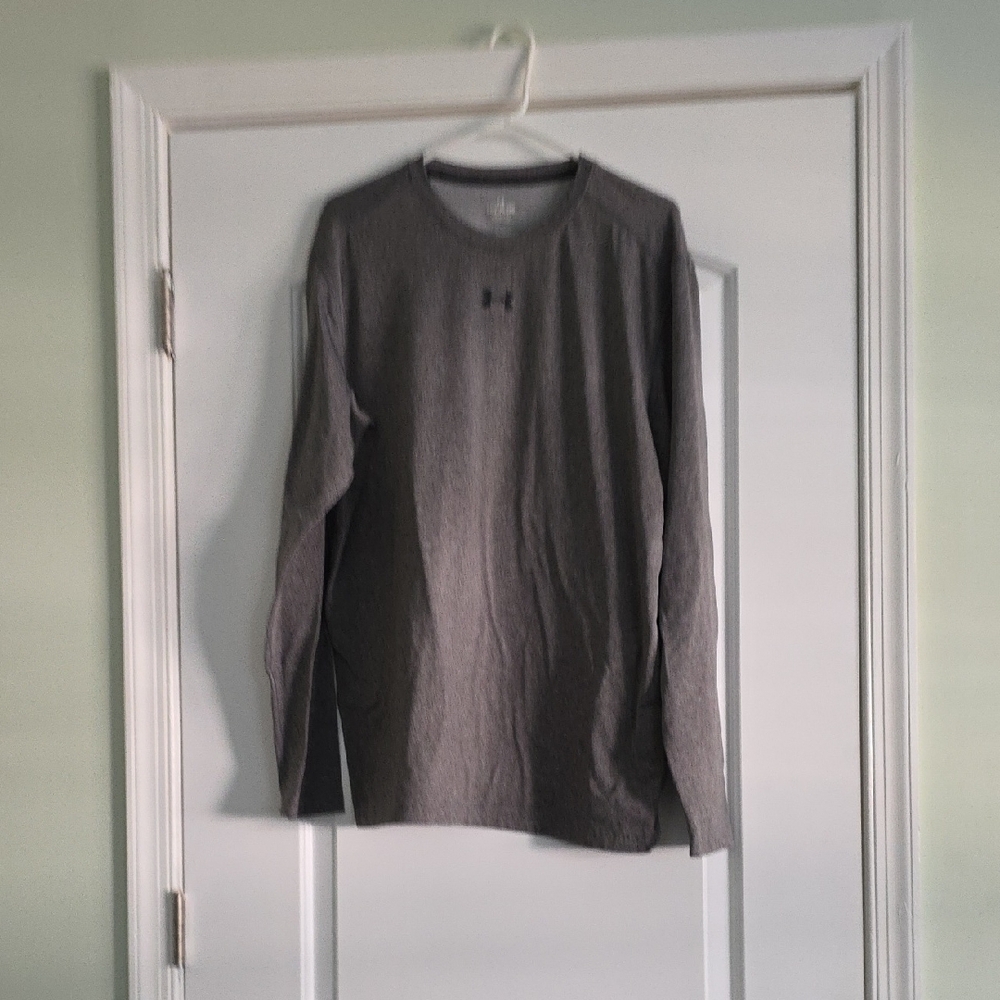 Under Armour Men's Charcoal Long Sleeve Cold Gear XXL